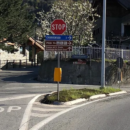 Appartamento Casa Sulla Strada Di Pila E Vicino Al Centro Di