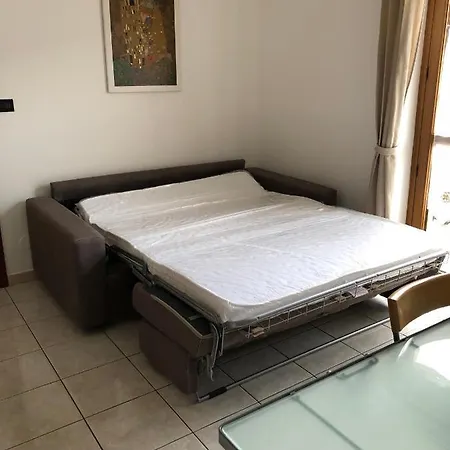 Appartamento Casa Sulla Strada Di Pila E Vicino Al Centro Di